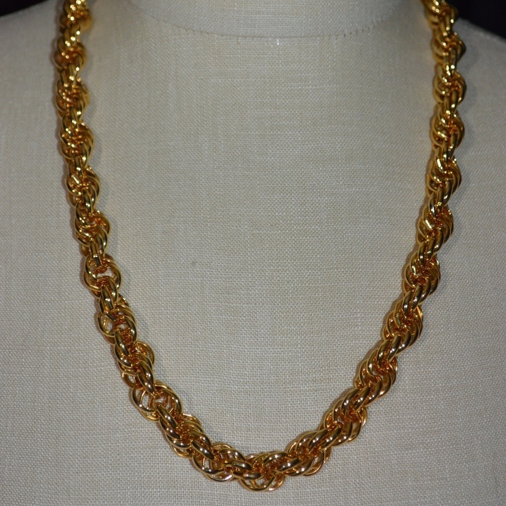 Vintage JORDAN MARSH Heavy Twist Necklace